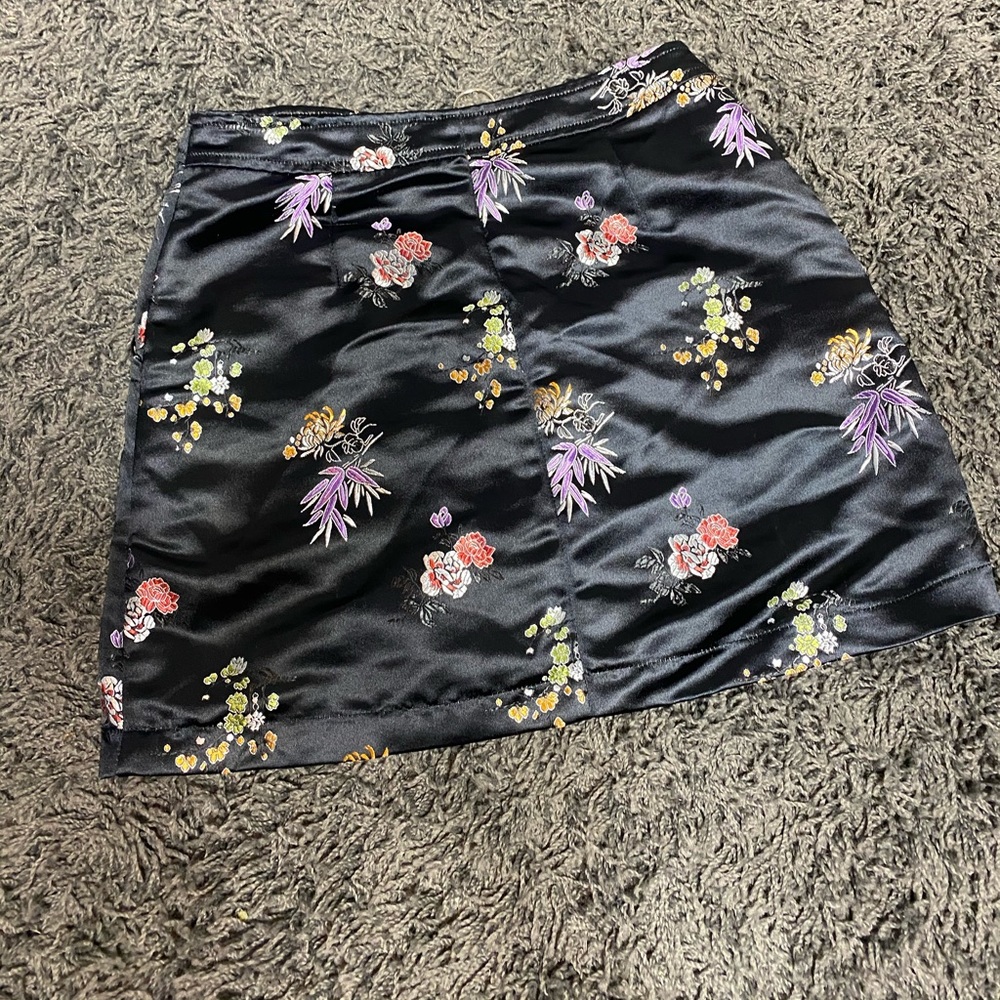 Oriental pattern skirt